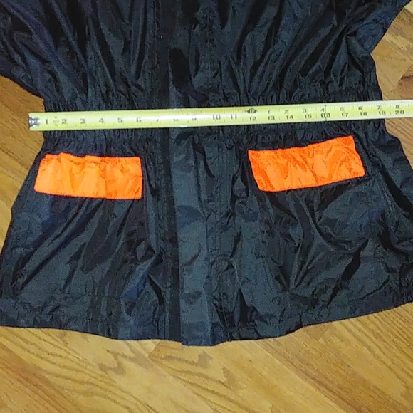 Rain jacket - Picture 4 of 5
